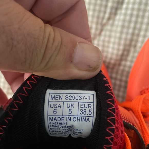 Saucony Track Cleats Velcro Strap Size 6 - Picture 4 of 5